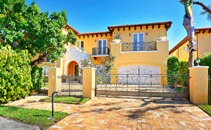 5760 La Luneta Ave