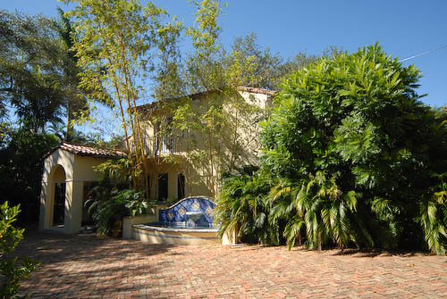 1700 Micanopy Avenue