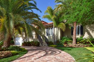 13052_Zambrana_031-1