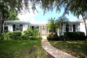 676442_700 3618 Palmarito Street